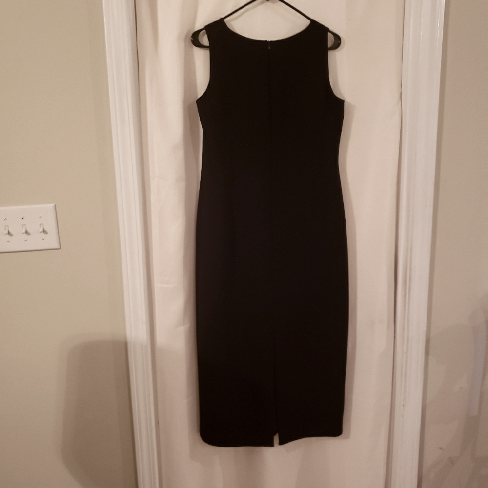 Jessica Howard Black Dress